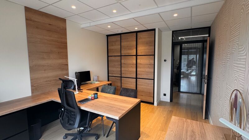 Visuel 8 de l'annonce : Plateaux de bureaux  zone de l'Hermitage à Brest - Hyper visibilité commerciale