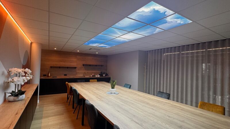 Visuel 13 de l'annonce : Plateaux de bureaux  zone de l'Hermitage à Brest - Hyper visibilité commerciale