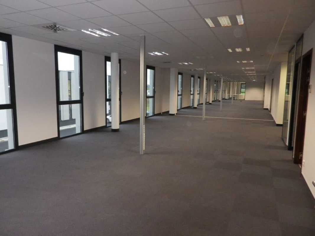 Visuel 2 de l'annonce : BUREAUX A LOUER GUIPAVAS PRAT PIP