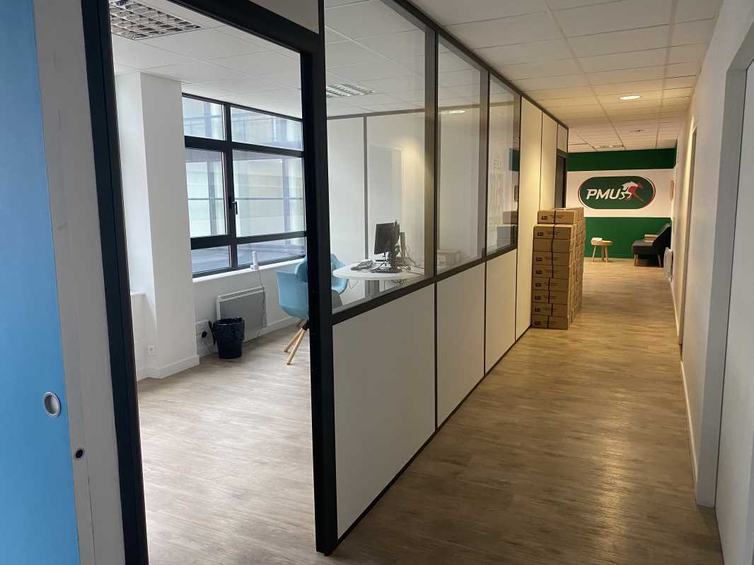 Visuel 4 de l'annonce : A VENDRE A LOUER PLATEAU DE BUREAUX KERGARADEC III