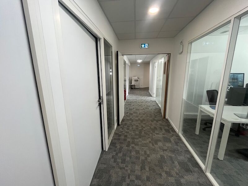Visuel 10 de l'annonce : BUREAUX 570 M² A LOUER BREST KERGONAN