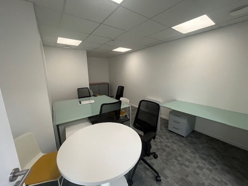 Visuel 18 de l'annonce : BUREAUX 570 M² A LOUER BREST KERGONAN
