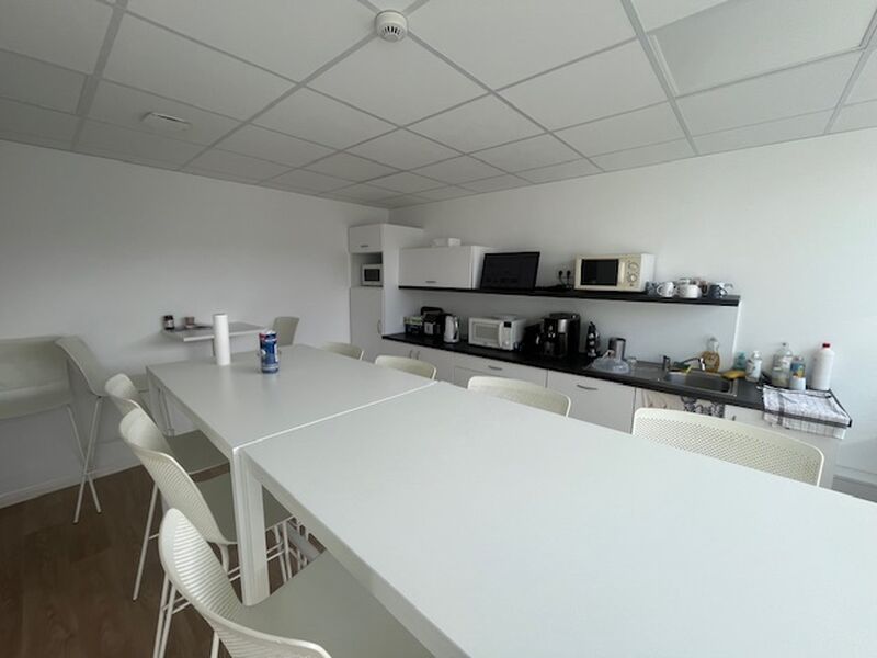 Visuel 13 de l'annonce : BUREAUX 570 M² A LOUER BREST KERGONAN