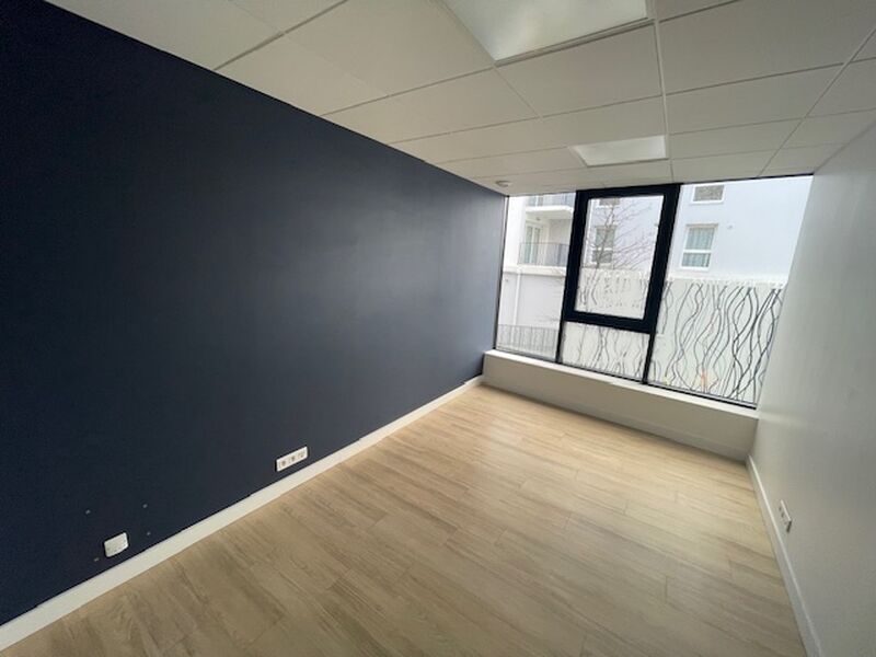 Visuel 9 de l'annonce : BUREAUX A LOUER A BREST RIVE DROITE