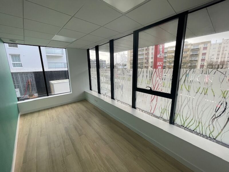 Visuel 10 de l'annonce : BUREAUX A LOUER A BREST RIVE DROITE