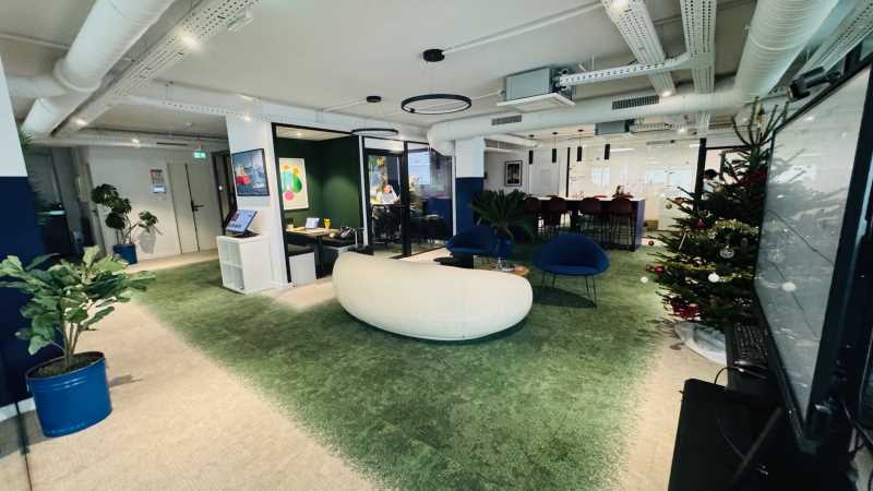Visuel 3 de l'annonce : PLATEAUX DE BUREAUX 300 M² PORT DE COMMERCE